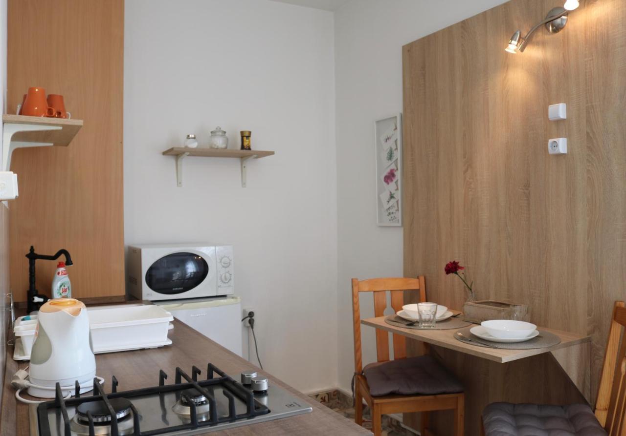 Levendula Apartman Pécs Extérieur photo