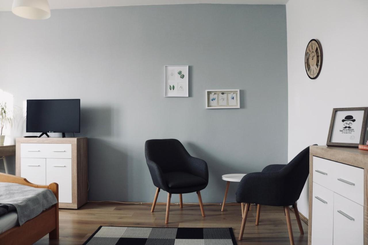 Levendula Apartman Pécs Extérieur photo